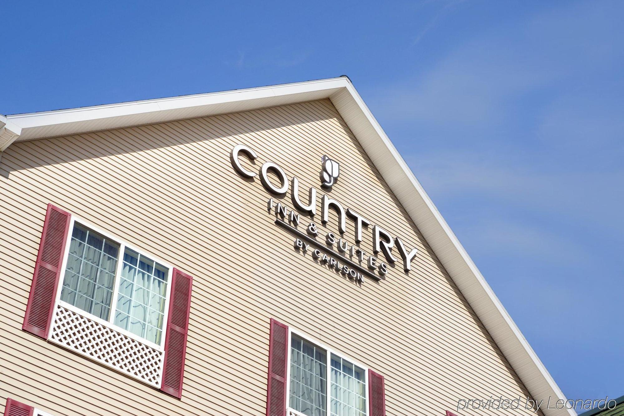 Country Inn & Suites By Radisson, Northwood, Ia Exterior photo